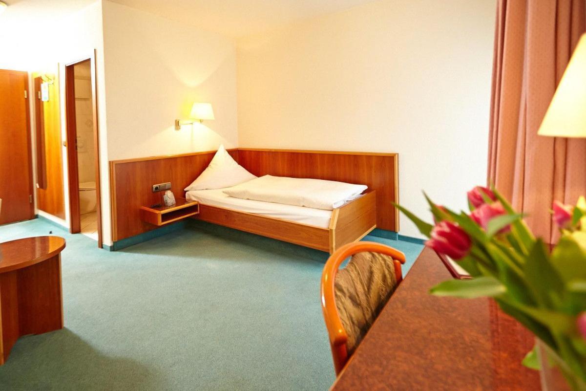 Hotel Sonne Bad Homburg vor der Hohe Bagian luar foto