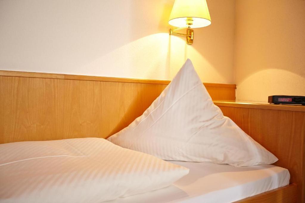 Hotel Sonne Bad Homburg vor der Hohe Bagian luar foto